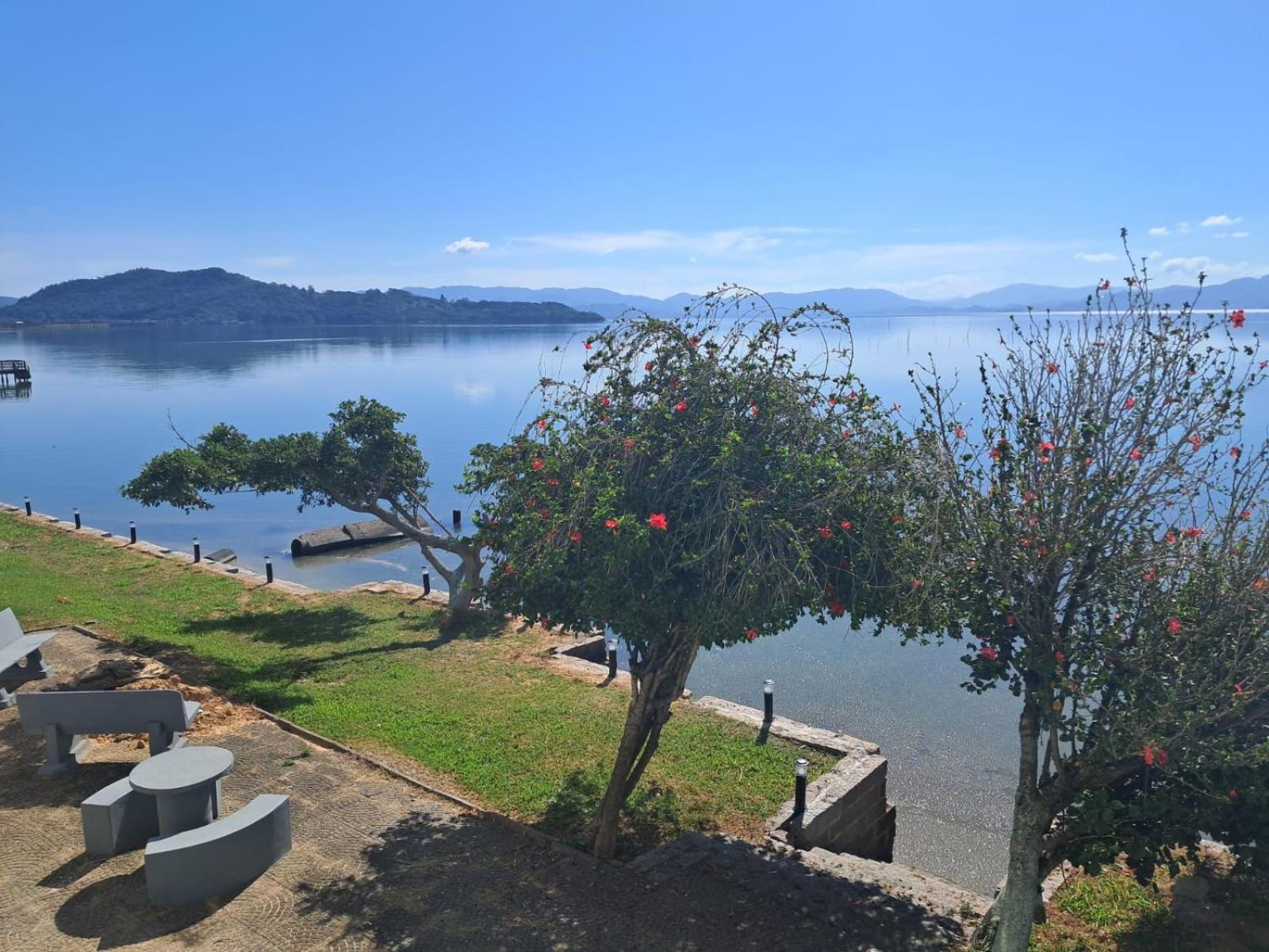 Hotel Lagoa Лагуна Экстерьер фото
